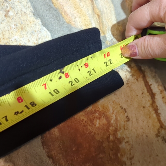 Studio by Torrid Cropped Legging - Picture 5 of 9